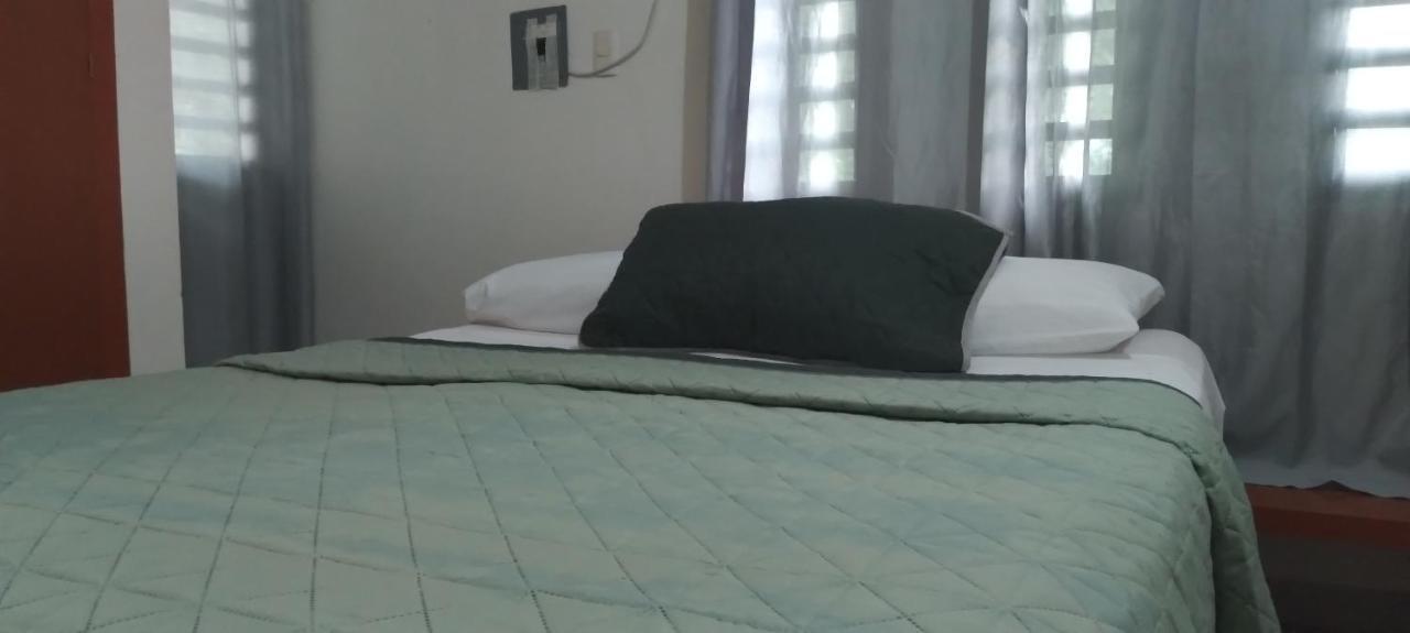 Departamentos De La Reina Roja Apartment Palenque Ngoại thất bức ảnh